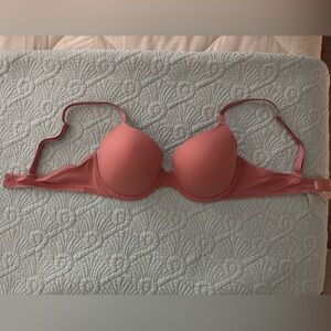 Victoria's Secret Coral Pink T-Shirt Bra 36C NWOT